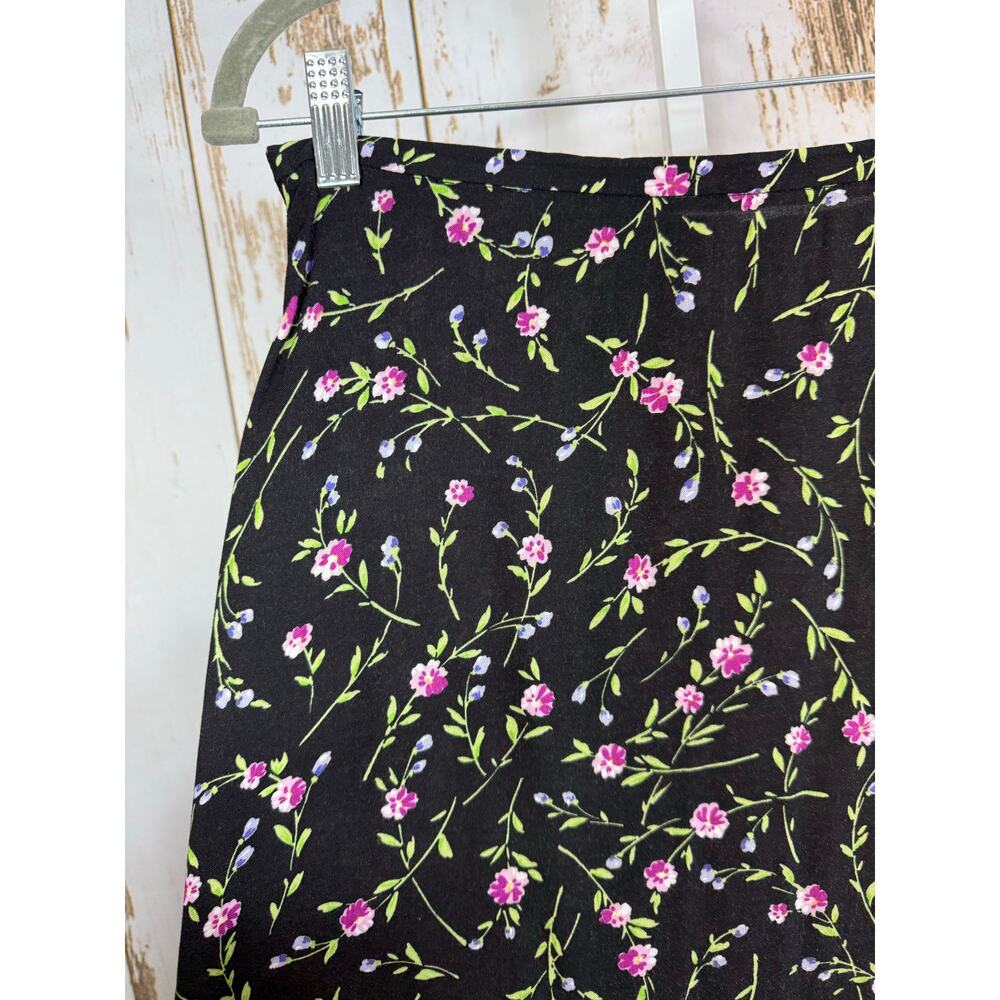 Floral Black and Pink Maxi Skirt. Similar to Size M/L. Excellent condition! - Picture 2 of 4